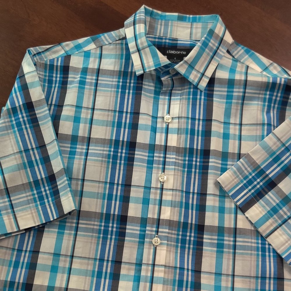 Claiborne Mens Button Up Short Sleeve Plaid Shirt Small